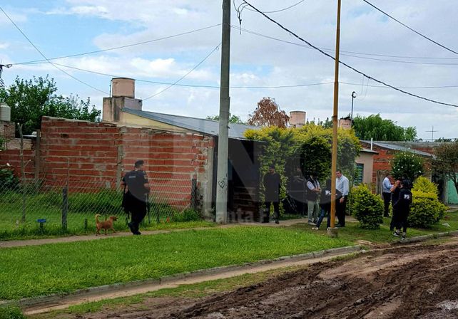 Sorpresa. La PDI allanó aquella mañana una casa ubicada en Reynares al 10400.&nbsp;