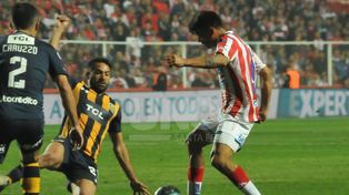 Los delanteros siguen con la pólvora mojada