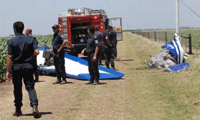 El piloto de un ultraliviano y su hijo de 11 a&ntilde;os murieron al caer el avi&oacute;n