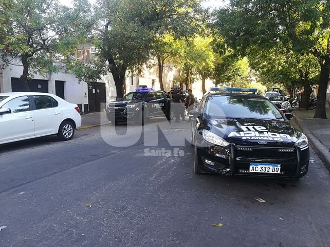 Se activó la alarma de un banco, hubo un fuerte operativo, pero solo había albañiles trabajando