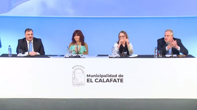 Cristina en El Calafate: La renuncia de Guzmán fue un acto de irresponsabilidad