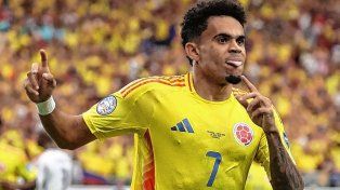Luis Díaz festeja el primer gol de Colombia.