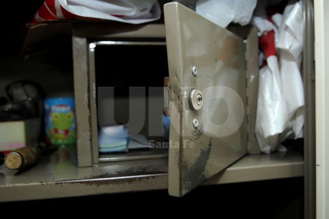 Roban plata de la escuela adventista Ramos Mejía de Santa Fe