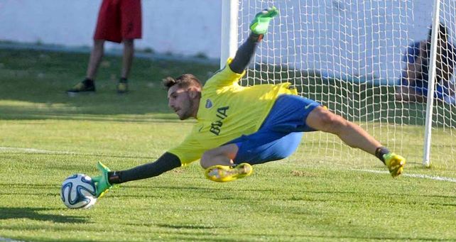 Guillermo Sara habría sido ofrecido a Colón