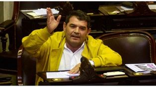 Si un ladrón no quiere un tiro en la espalda, que no delinca