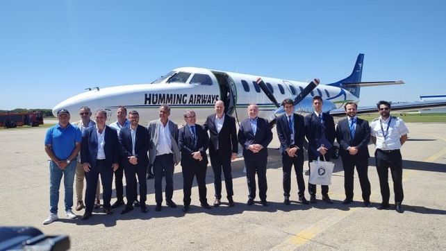 Comenzó a operar la aerolínea liderada por tres jóvenes de 20 años que conecta Venado Tuerto y Aeroparque