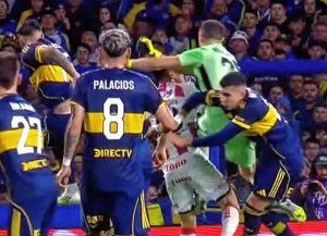 VIDEO: el penal que Arasa y el VAR no le dieron a Unión