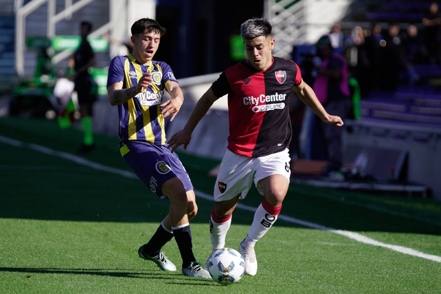 Fabricio Tirado fue uno de los pocos que no desentonó en el clásico de reserva.