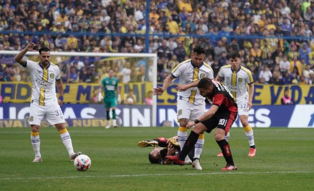 El Central de Tevez le ganó el clásico a Newells con gol del pibe Veliz