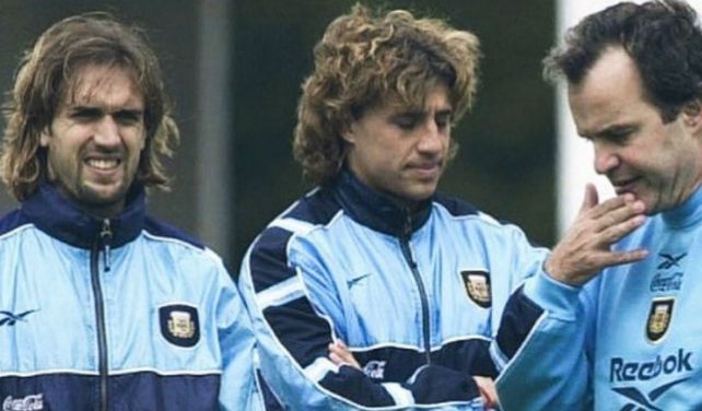 Crespo insistió que Bielsa nunca lo quiso juntar con Bati y habló de las orgías