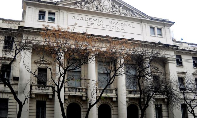 El tradicional edificio porteño del que salieron tres premios Nobel.