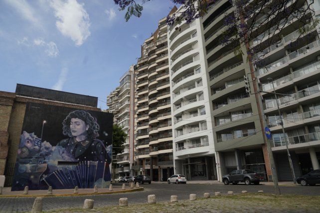 La oferta de terrenos sobre la primera línea del río es muy escasa. Pero aún quedan algunos huecos.