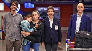 Retornaron al país los diplomáticos argentinos expulsados de Venezuela