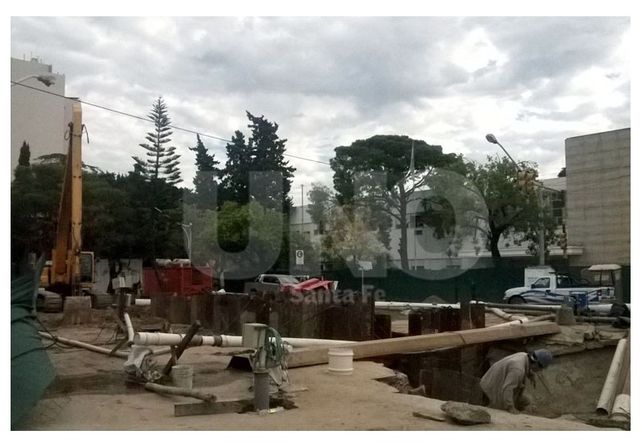 Socavón: Habilitaron parcialmente la circulación por Boulevard