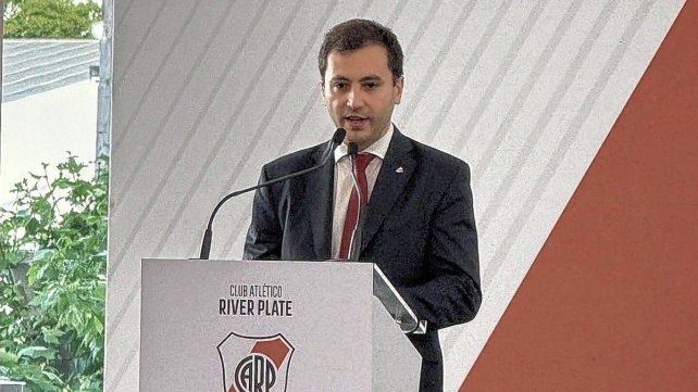 Stefano Di Carlo asumió como presidente de River.