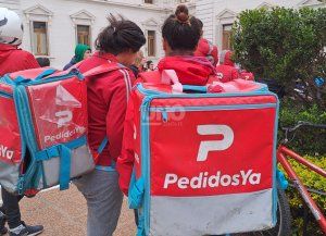 Sufrimos hasta cinco robos por día: deliverys santafesinos reclaman la reglamentación de una ley que prevé GPS, botón antipánico y monitoreo