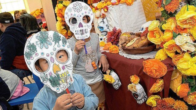 Una convocatoria para unirse a la celebración Día de Muertos