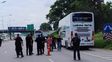 La madre de un preso que ordenó balear un micro penitenciario fue condenada por organizar una banda narco