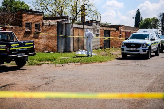 La Policía de Johannesburgo emitió un alerta por un presunto asesino en serie