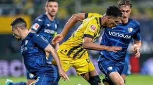 Borussia Dortmund no pudo con Bochum y si el domingo gana Bayern Munich, lo pasará en las posiciones de la Bundesliga.