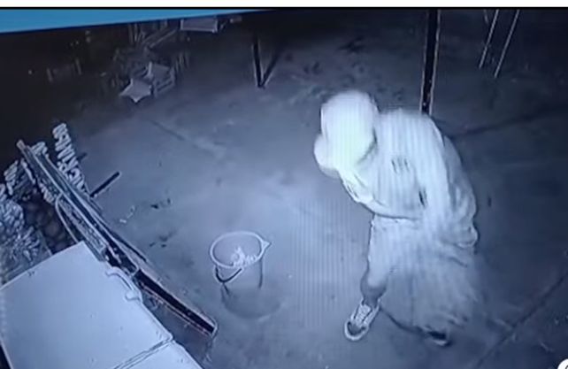 Roldán: un joven fue atrapado tras robar cuatro veces un almacén