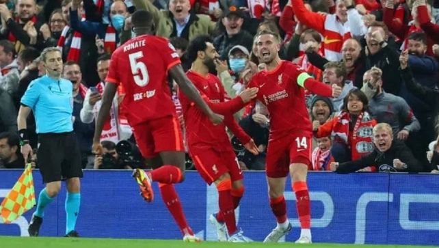 Liverpool derrotó a Villarreal en la ida de semifinales