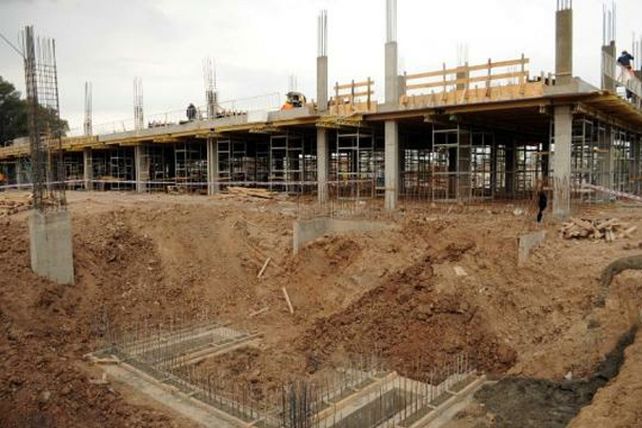 Las constructoras rechazan el pago con cheques diferidos