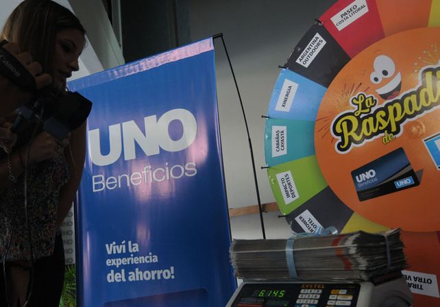 Éxito total de La Raspadita, el nuevo juego del UNO