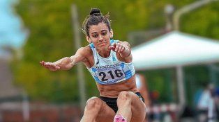 La saltarina Leila Garetto de Unión de Santa Fe se consagró subcampeona del Campeonato Nacional en largo.
