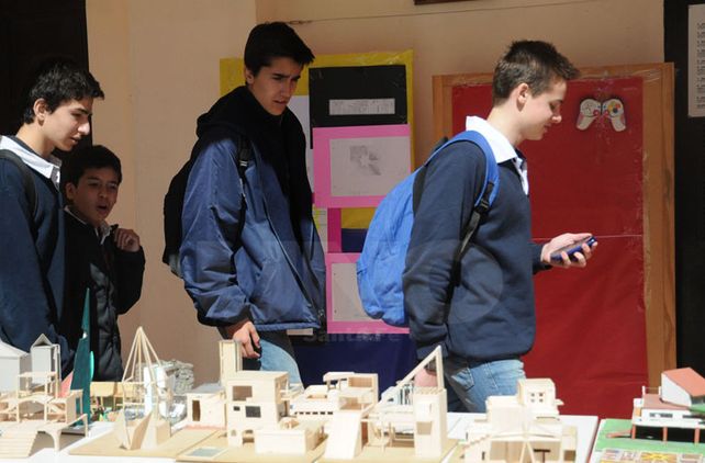 Se realiza la Segunda Bienal de Arte en el Colegio Inmaculada