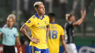 Central quiere a Gastón Avila, quien espera definir su futuro deportivo mientras entrena en Boca.