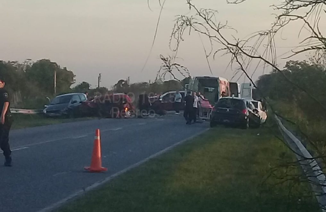 Accidente con dos mujeres fallecidas en el ingreso a Laguna Paiva