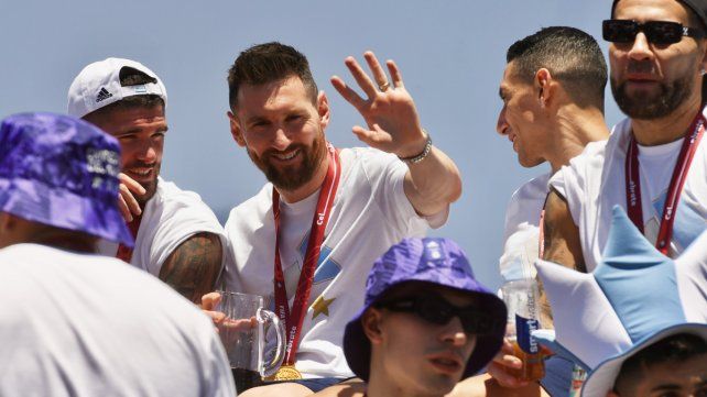 Messi y sus compañeros