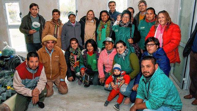 Herramientas para pequeños productores hortícolas en departamento La Paz.&nbsp;