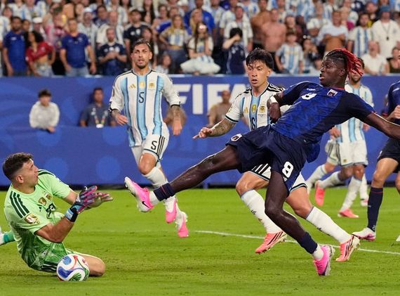 Si ganamos el segundo Mundial, me retiro: ¿cumplirá Dibu Martínez lo que dijo antes de la Copa del Mundo?
