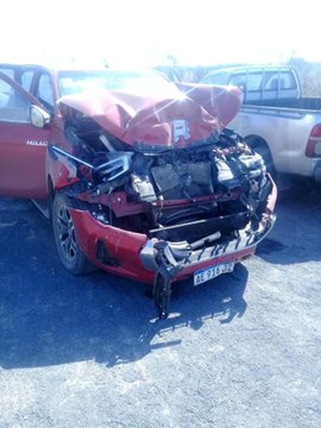 Así quedó la camioneta del presidente de Colón