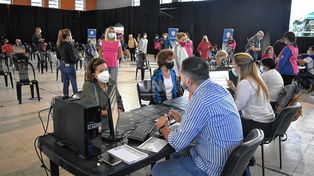 Esta semana, la vacunación llegará a personas de 50 años sin comorbilidades