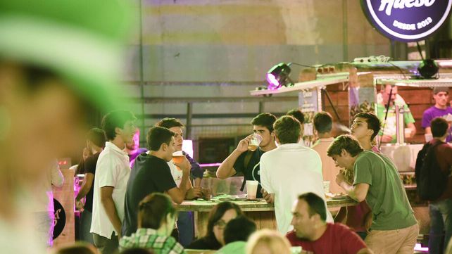 Abrió sus puertas la fiesta de San Patricio en la Estación Belgrano