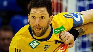 Le prohiben al capitán de la selección sueca de hándbol usar el brazalete gay
