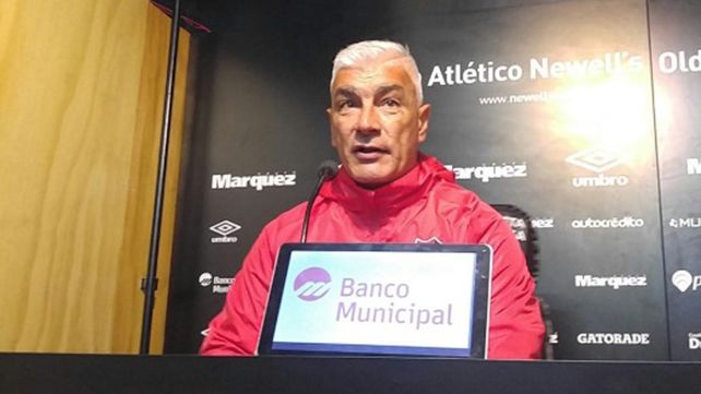 De Felippe: Ni mi representante ni yo nos reunimos con la gente de Colón