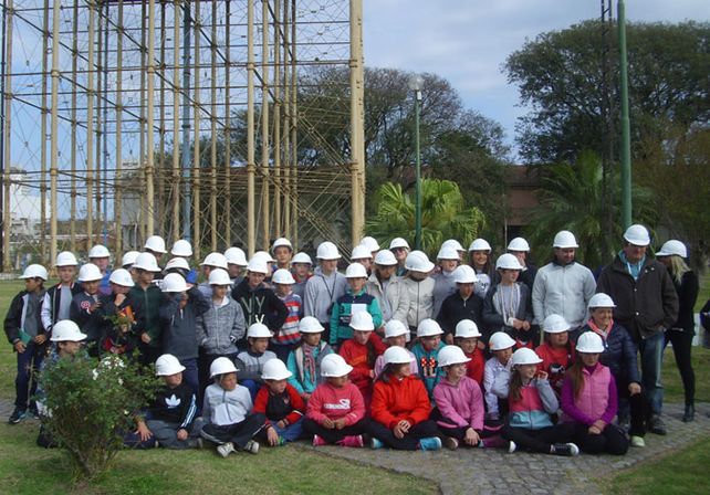 La planta potabilizadora Santa Fe recibió  la visita de escuelas del interior de la provincia