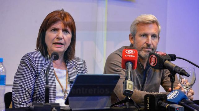 Patricia Bullrich con Rogelio Frigerio de campaña en Paraná