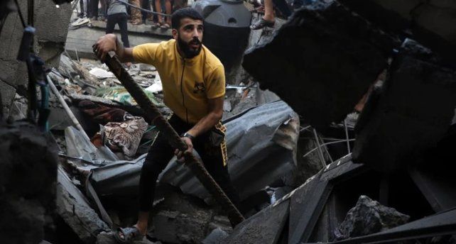 El número de palestinos que han muerto por los actuales ataques israelíes en la Franja de Gaza asciende a 42.924