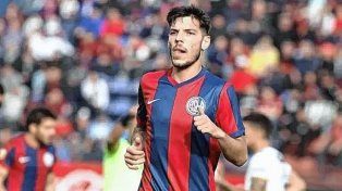 Agustín Giay podría emigrar de San Lorenzo a fin de año.