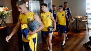 Los futbolistas canallas trabajaron un rato a la mañana, aunque lo hicieron de manera muy liviana.