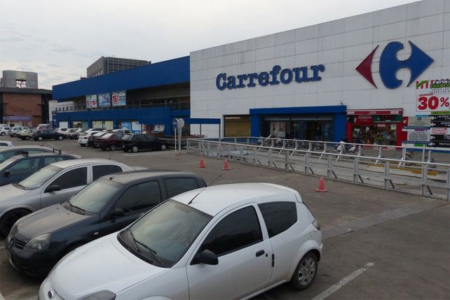 Carrefour acató la conciliación obligatoria y abrió sus puertas
