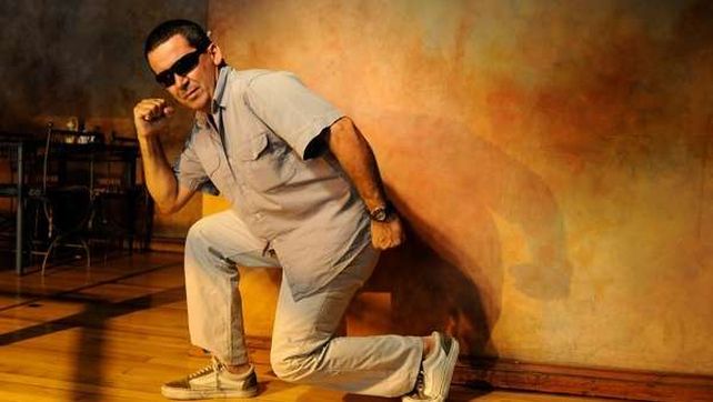 El ex saxofonista de Los Cadillacs naufragó en el río y es sospechado de traficar cocaína