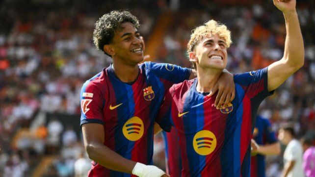 El Barcelona goleó al Valencia y sigue con puntaje ideal en La Liga