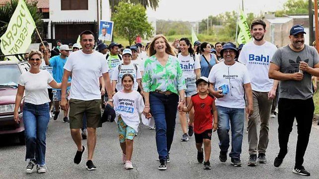 Bajo la consigna Unidos por Entre Ríos caminamos la provincia integrantes de las lista Más por Entre Ríos realizarán caminatas en distintas ciudades