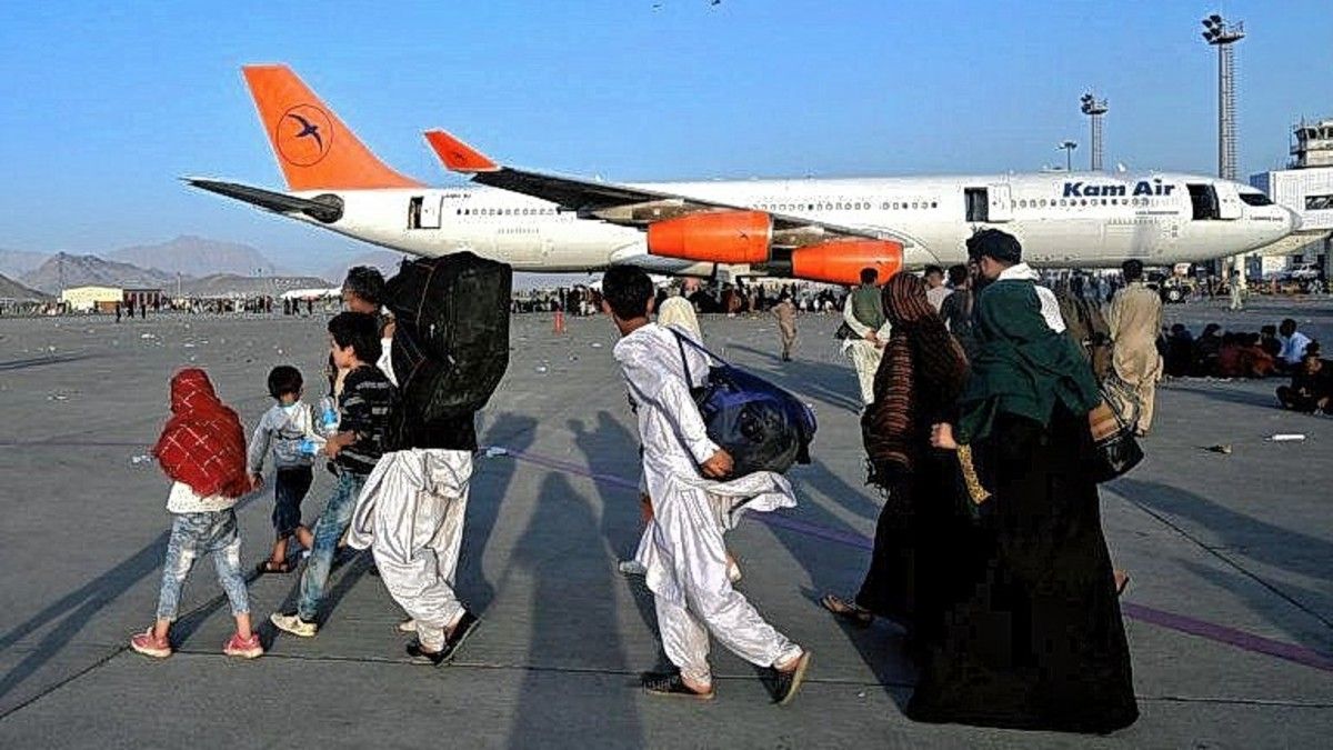 Qatar anuncia la reapertura parcial del aeropuerto de Kabul